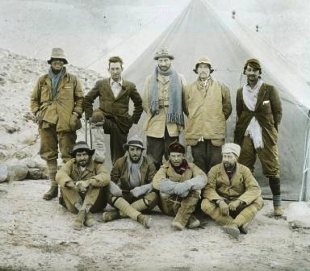1924_Everest_expedition_group_photo copy